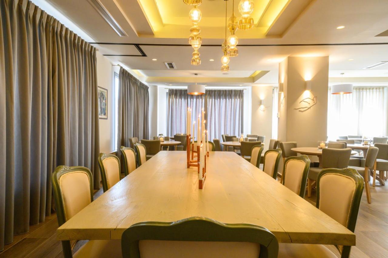 Emerald Suites フロリナ エクステリア 写真