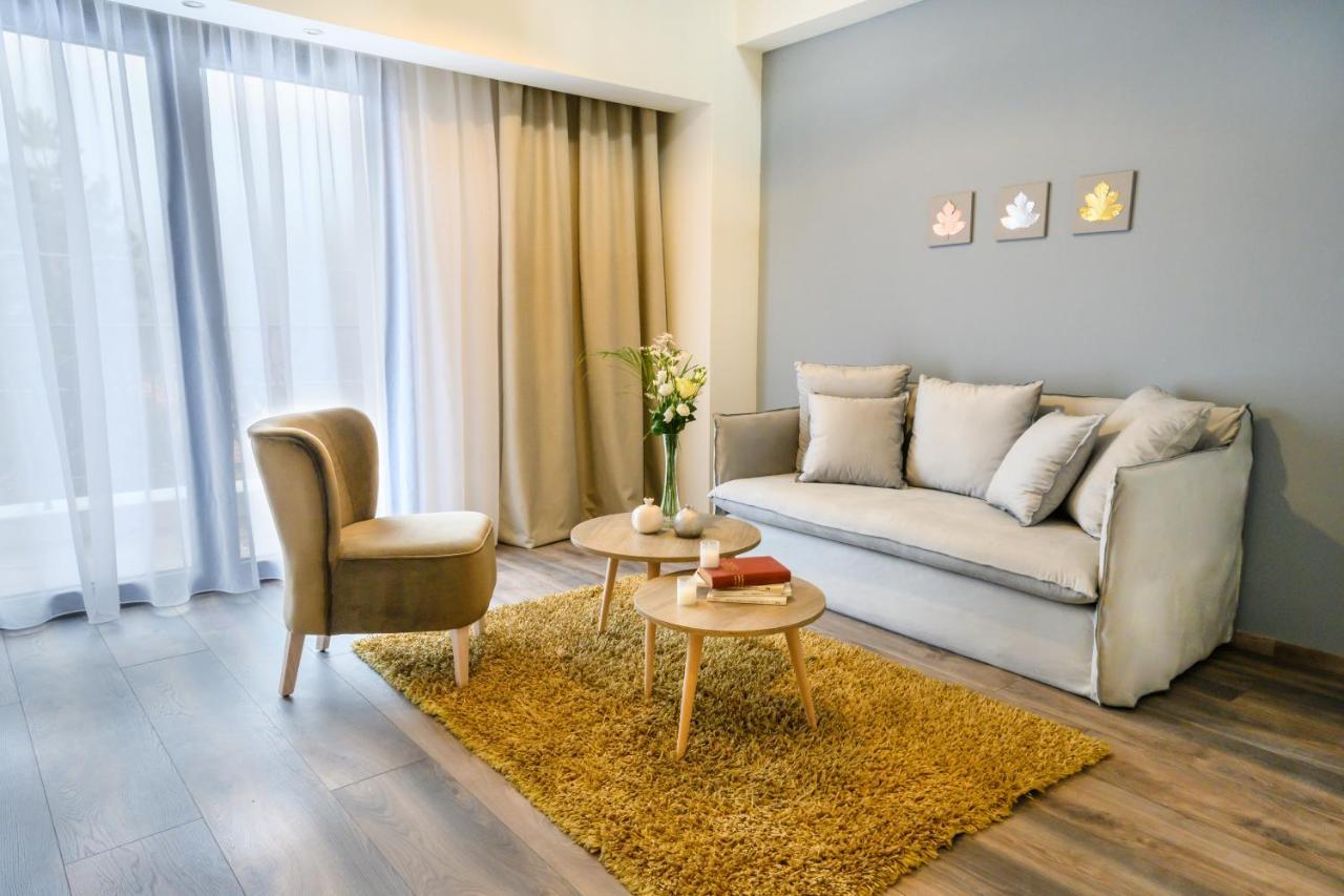 Emerald Suites フロリナ エクステリア 写真