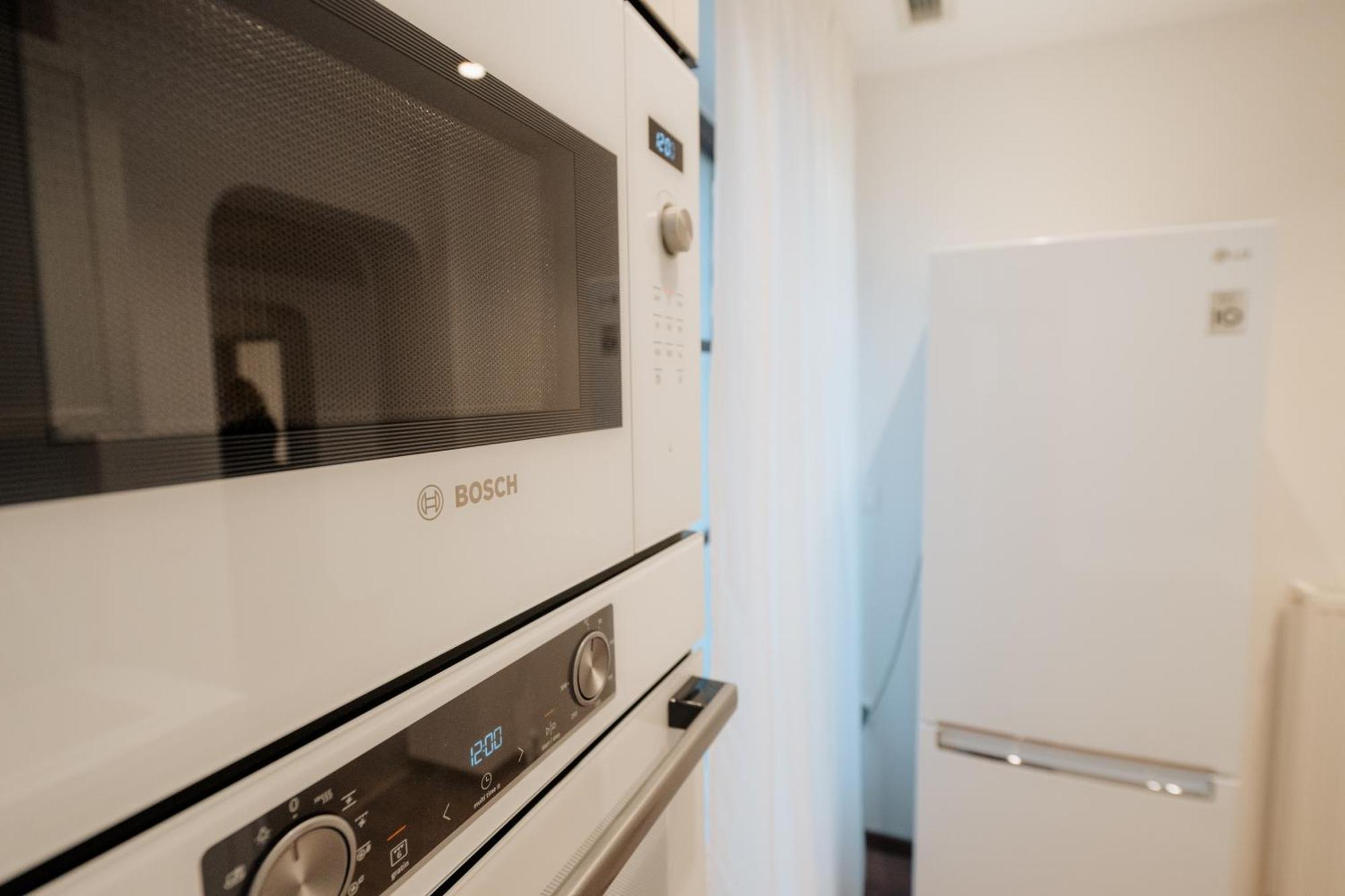 Emerald Suites フロリナ エクステリア 写真