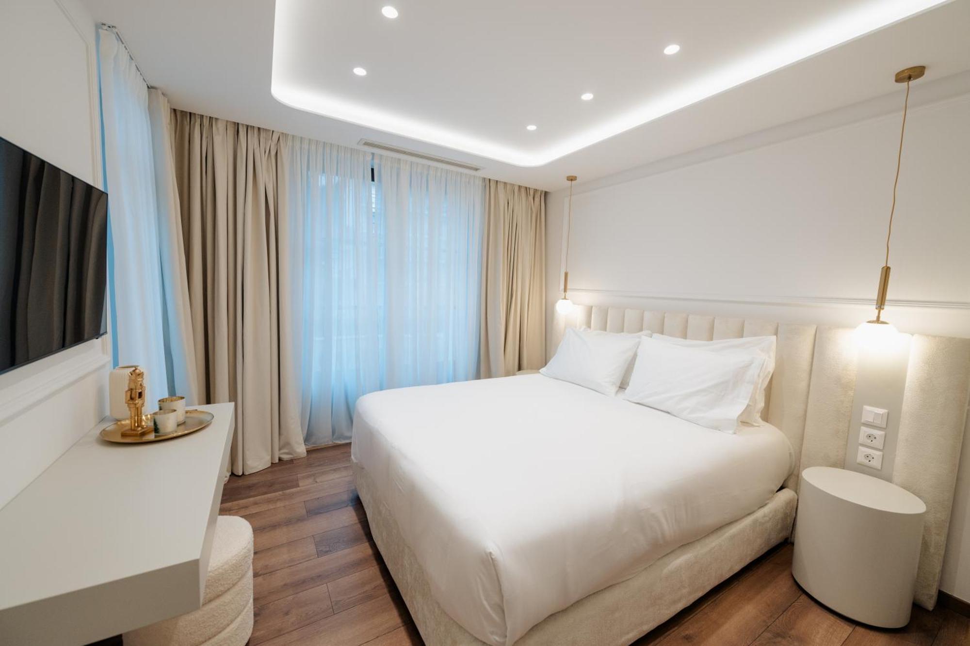 Emerald Suites フロリナ エクステリア 写真