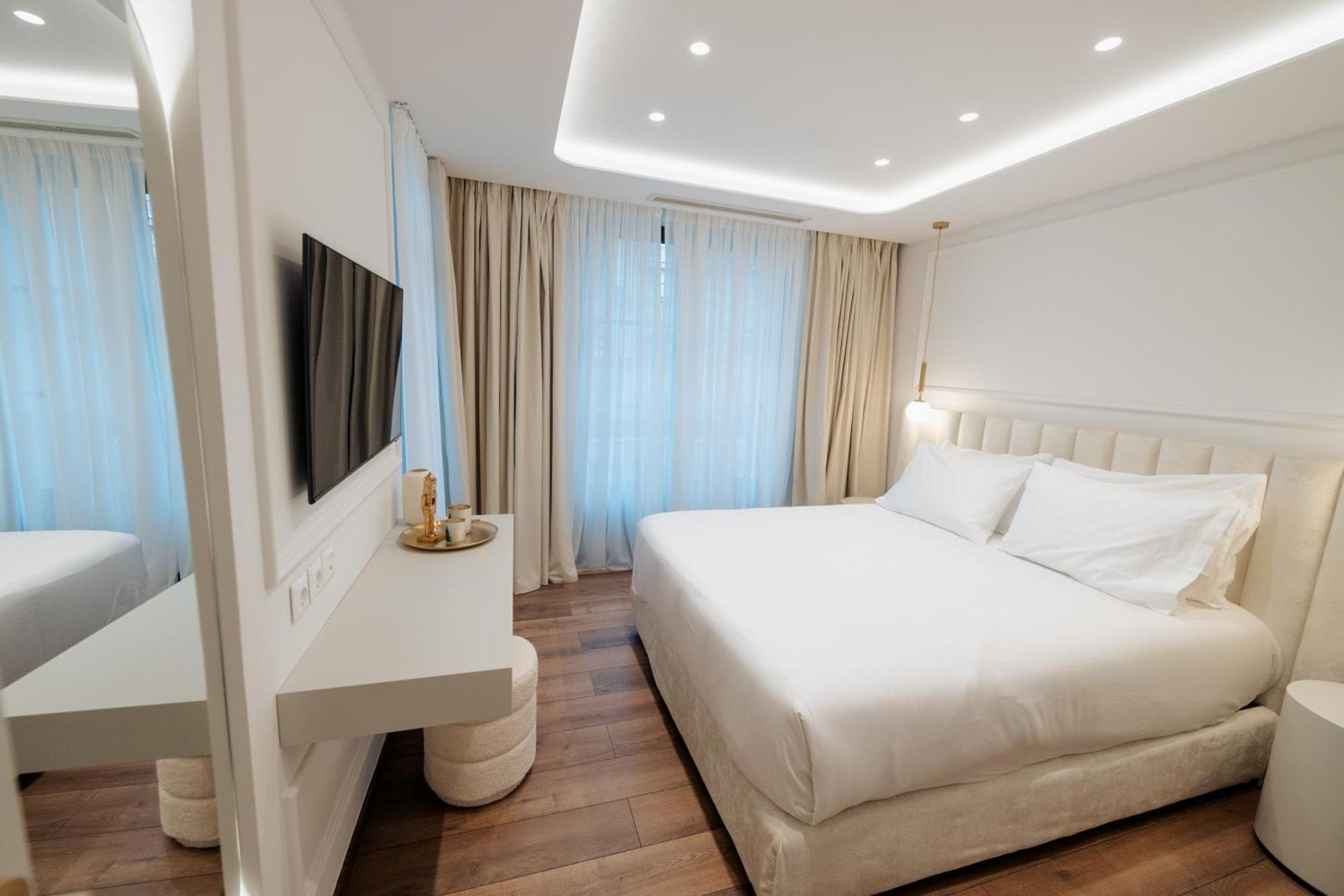 Emerald Suites フロリナ エクステリア 写真